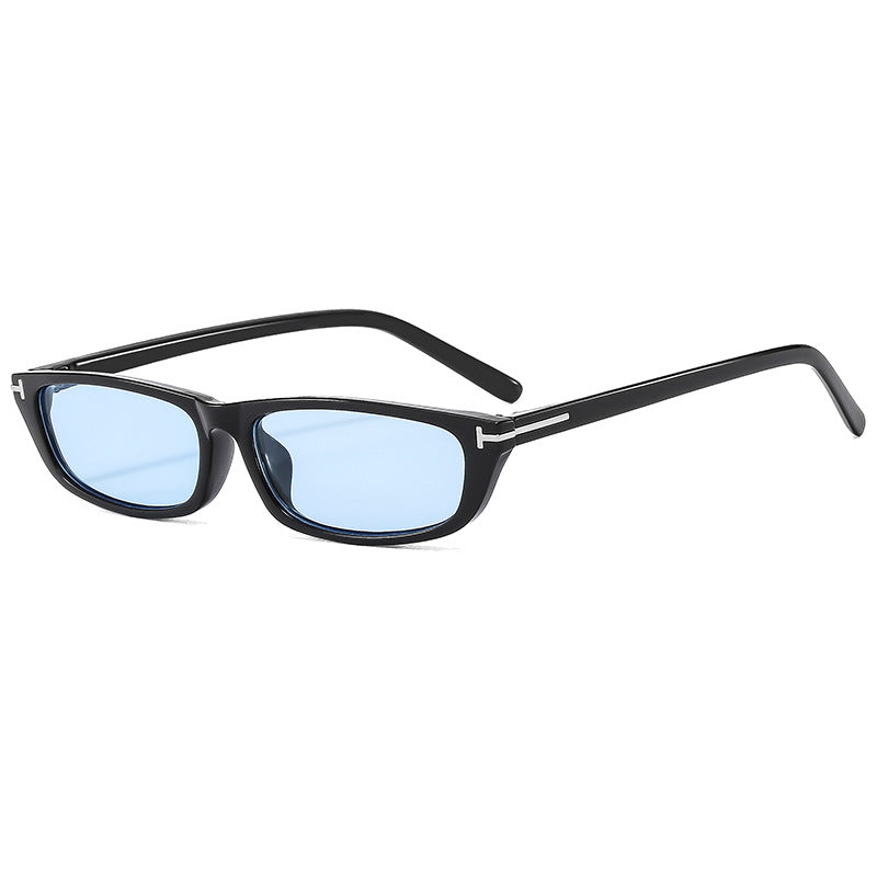 Vintage-Inspired Rectangular Sunglasses