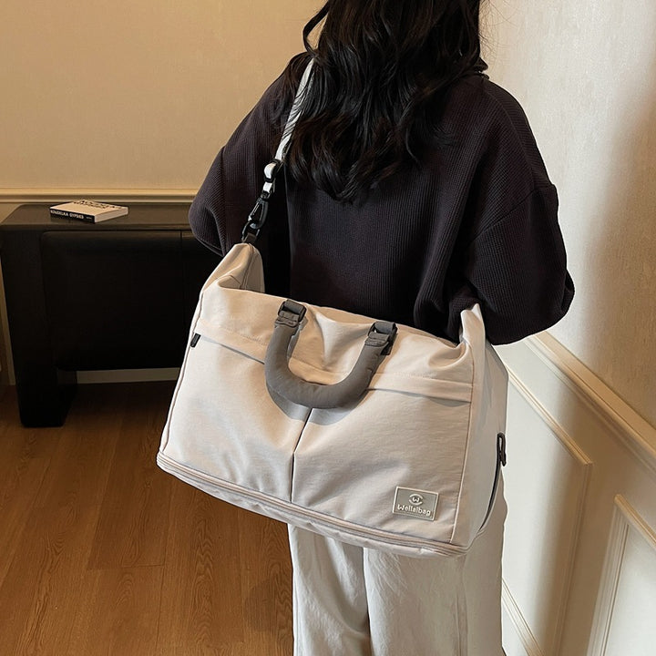 Durable Multi-Pocket Travel Duffle Bag