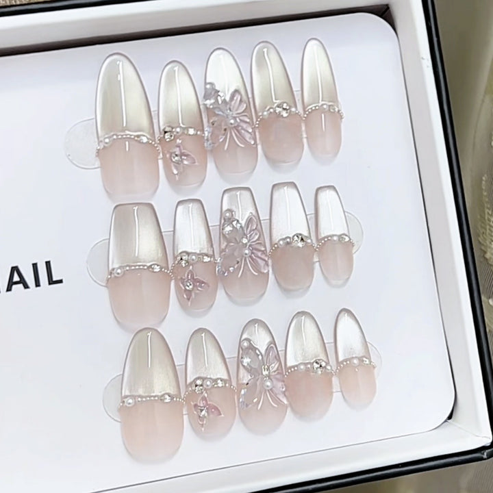 Luxury Floral-Design Press-On Nail Set Kalsten