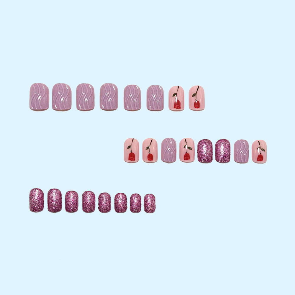False nails with glamorous glitter design Kalsten