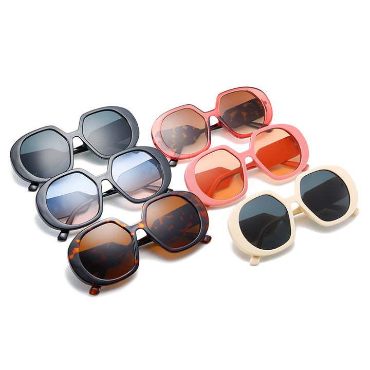 Women oversized sunglasses with distinctive frame and UV protection Kalsten