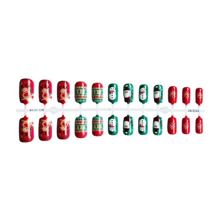 Festive Holiday-Themed Nail Art