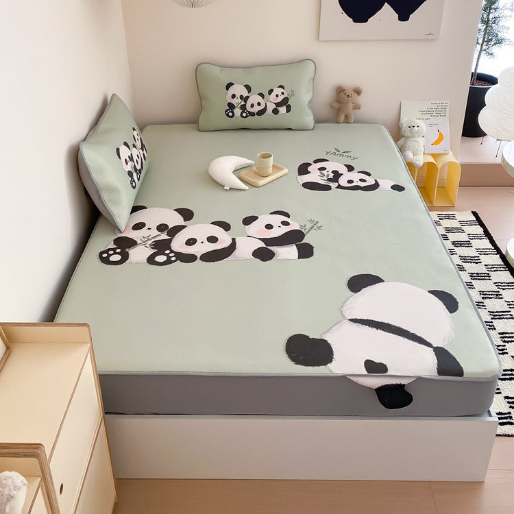 Kids bedding set with monster print, fitted sheet and decorative cushion made of soft microfiber