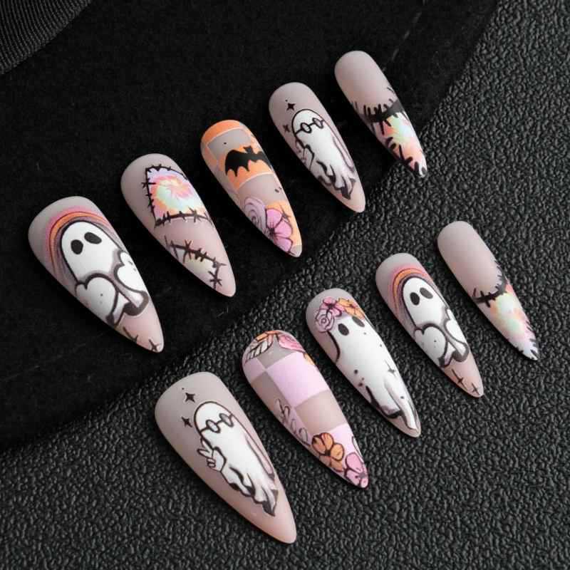 Artistic Halloween-Themed Nail Set Kalsten