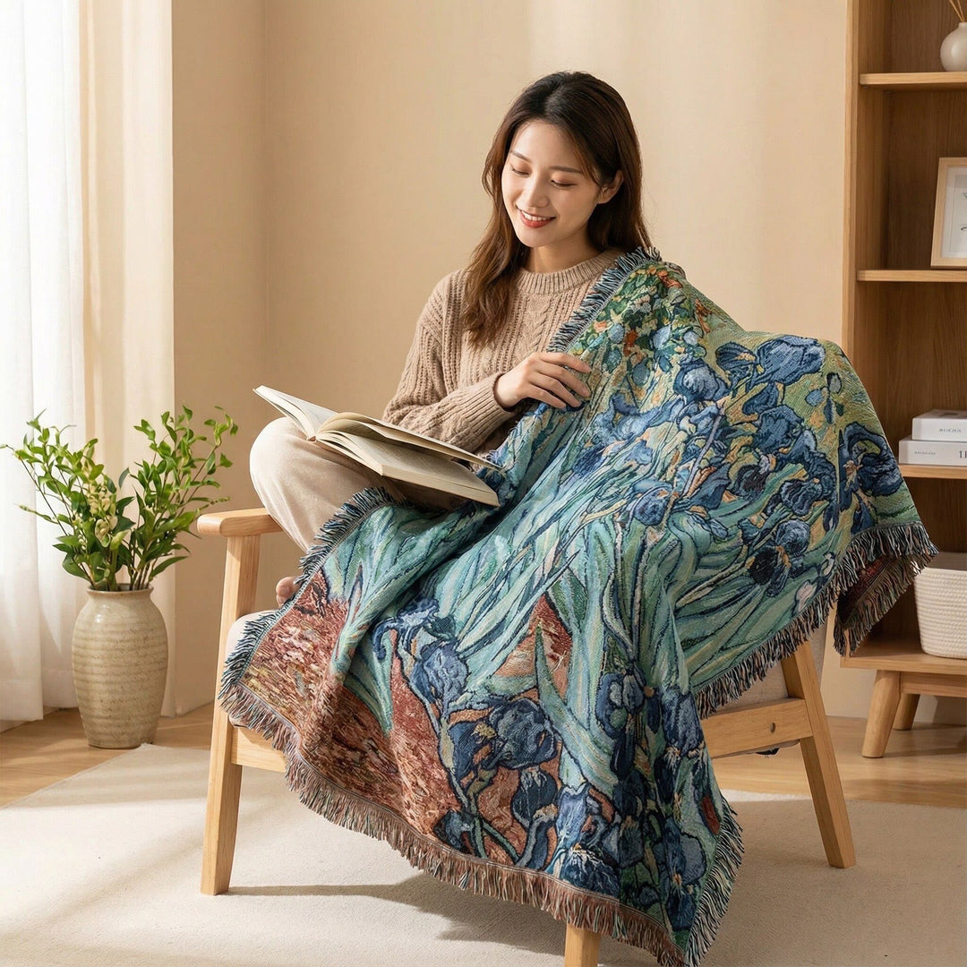 Artistic Vintage-Inspired Tapestry Blanket