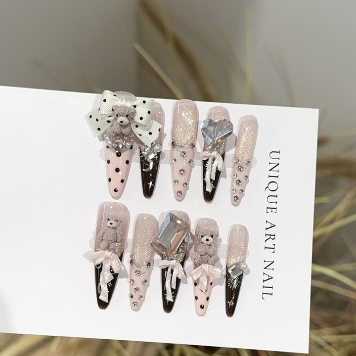 Themed Bear-Inspired Press-On Nail Art Set