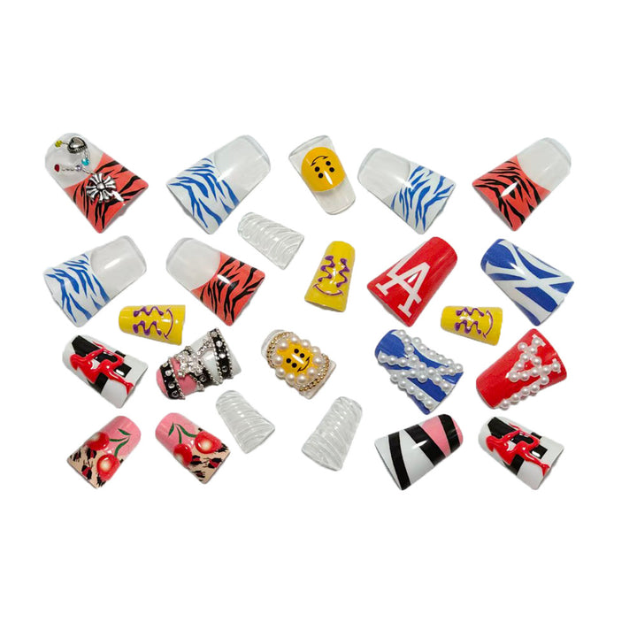 Artificial nails with extravagant designs Kalsten