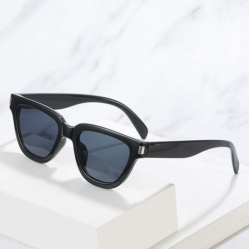 Fashionable Cat-Eye Sunglasses Kalsten