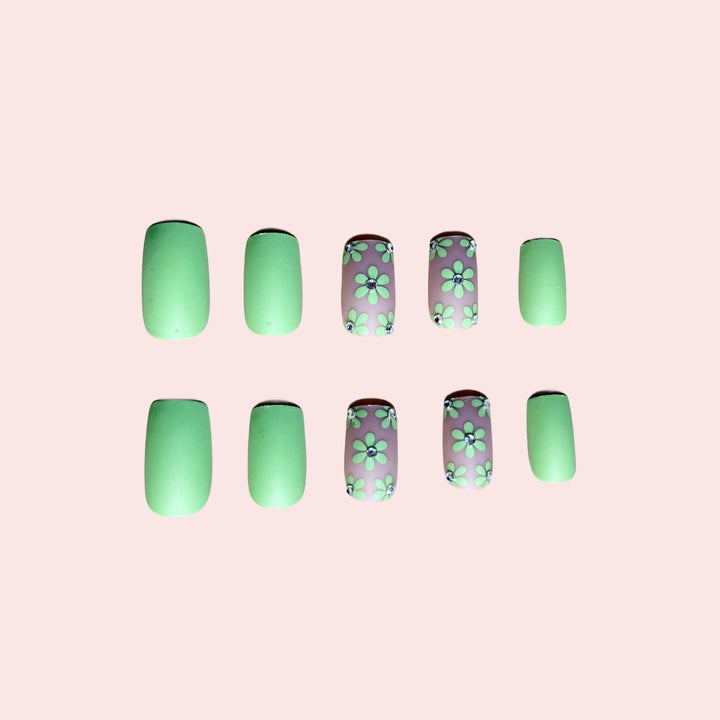Floral Design Press-On Nails Kalsten