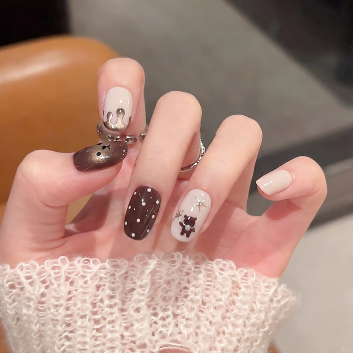 Whimsical Animal-Themed Press-On Nail Art Set Kalsten