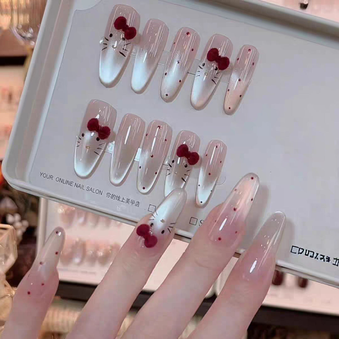 Artificial nails with elegant ombre look Kalsten