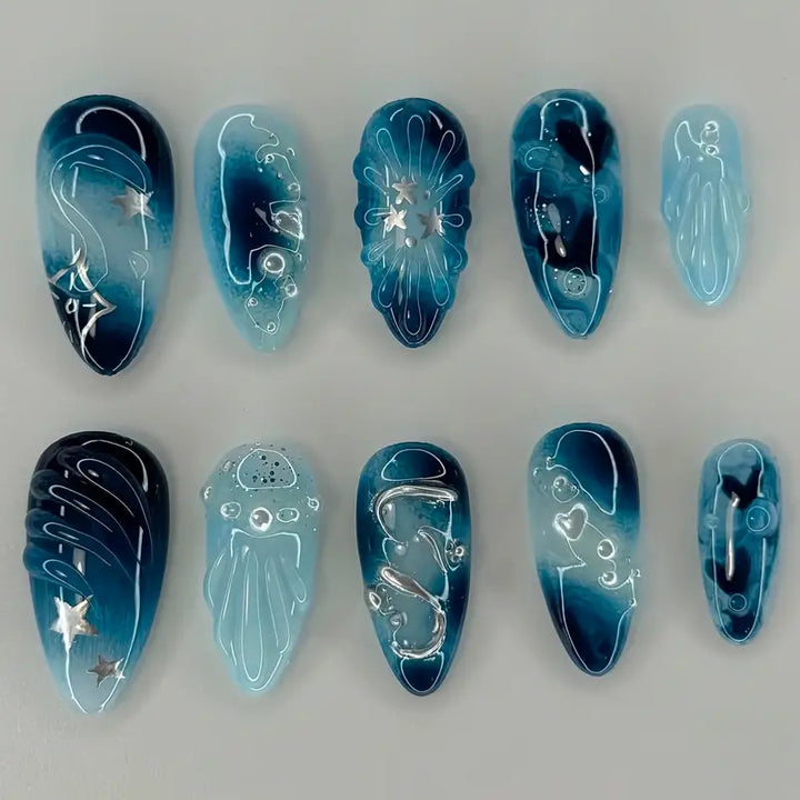 Artistic Ocean-Themed Press-On Nail Art Kalsten