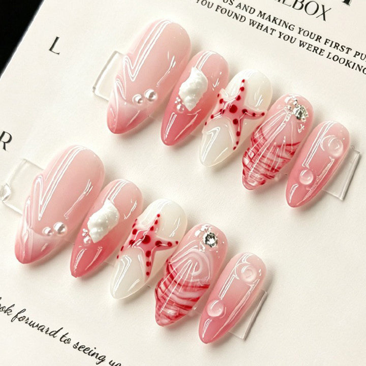Artificial nails in maritime style with starfish motifs Kalsten