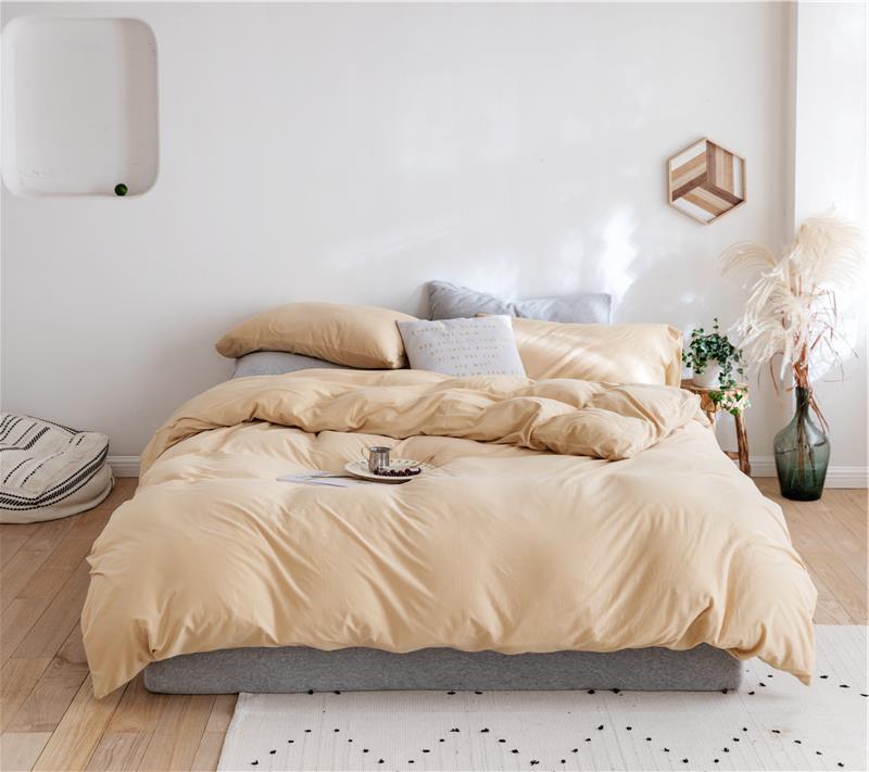 Bedding set made of breathable cotton percale with temperature-regulating processing