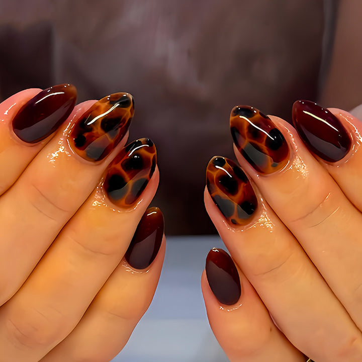 Premium Artistic Press-On Nail Design Kalsten