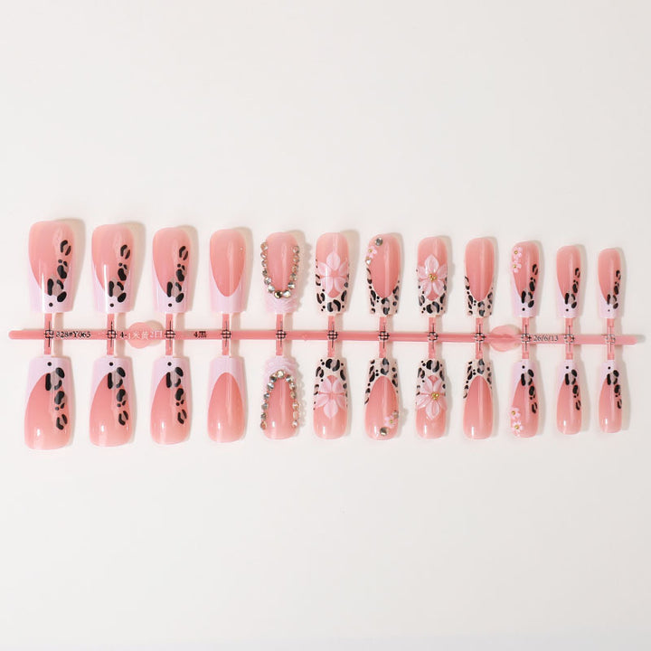 Artistic Press-On Nail Set Kalsten