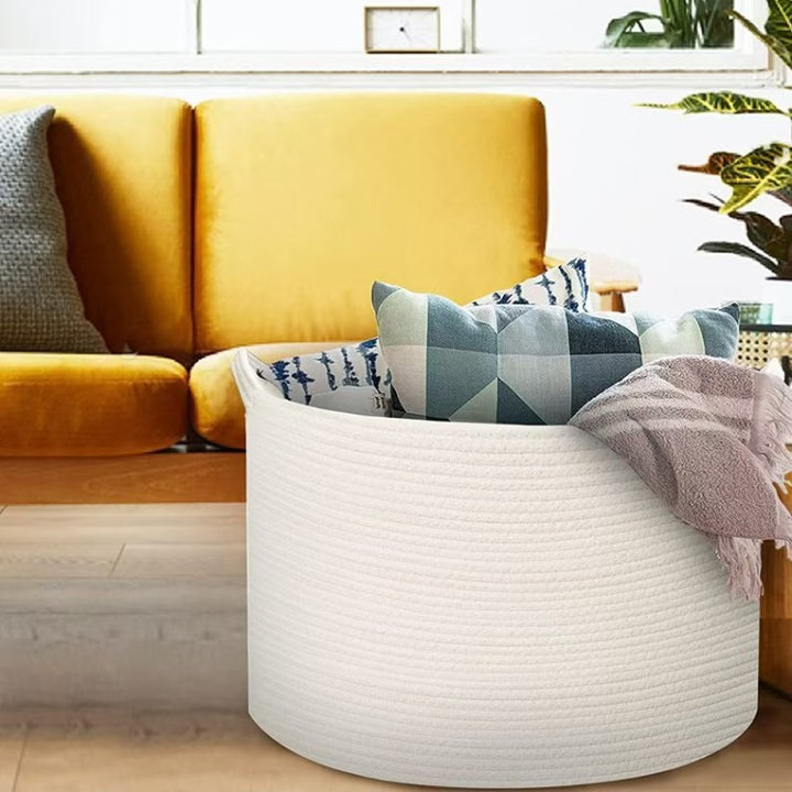 Stylish storage basket made of durable material Kalsten