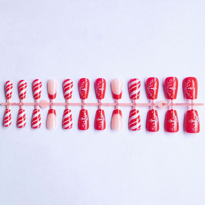 Artificial nails with festive winter design Kalsten