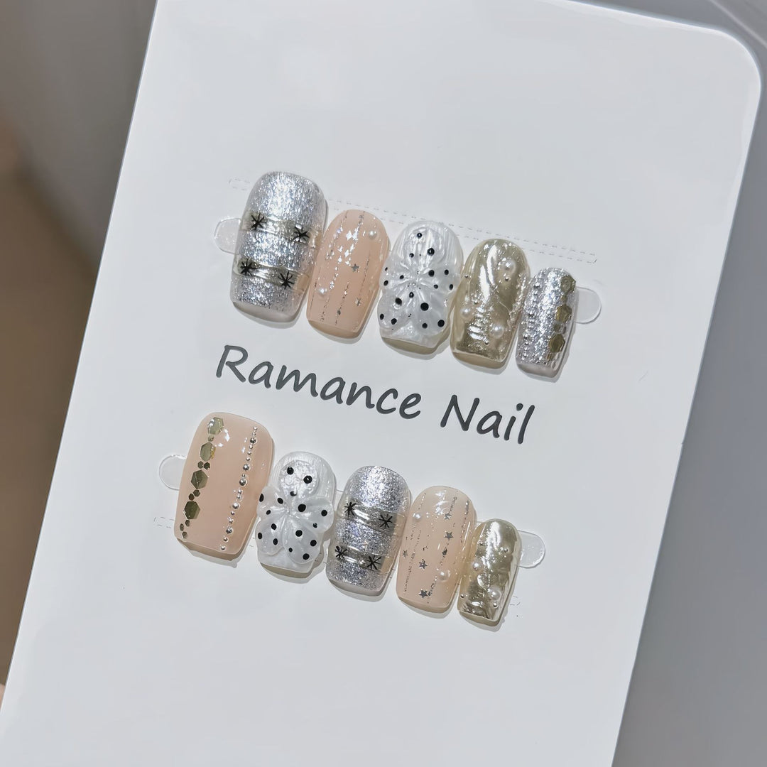 Stick-On Nail Art Kalsten