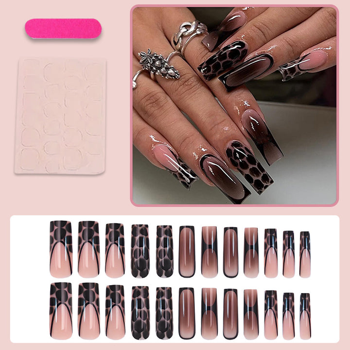 Artificial nail set with elegant decorations and modern design Kalsten