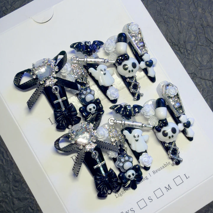 Gothic-Inspired Decorative Hair Clips