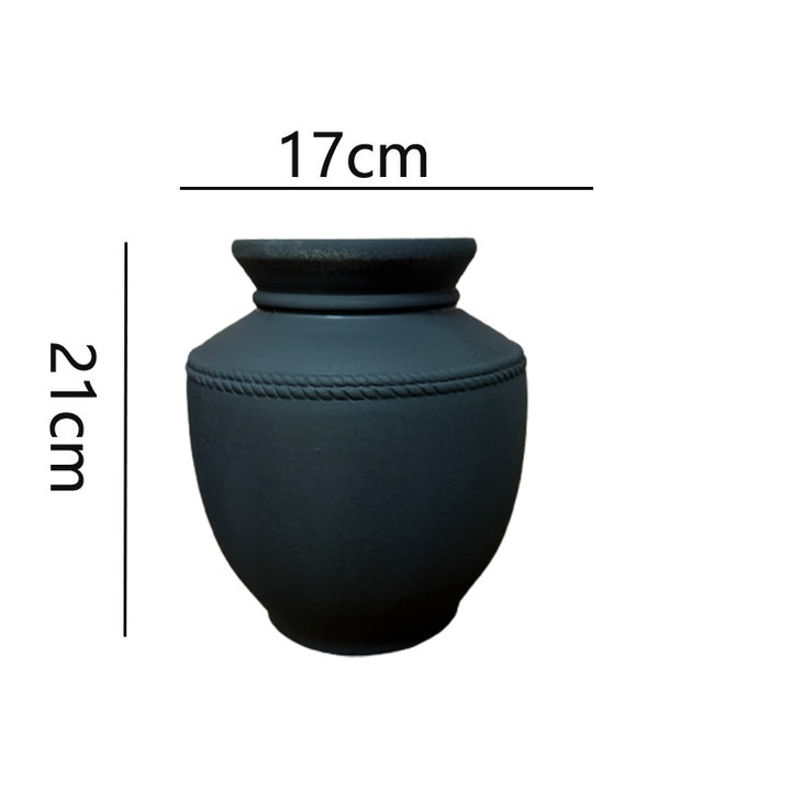 Handmade Clay Vase Kalsten