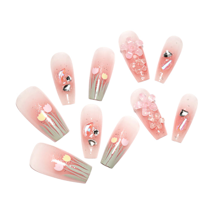 Artistic acrylic nails with floral design Kalsten