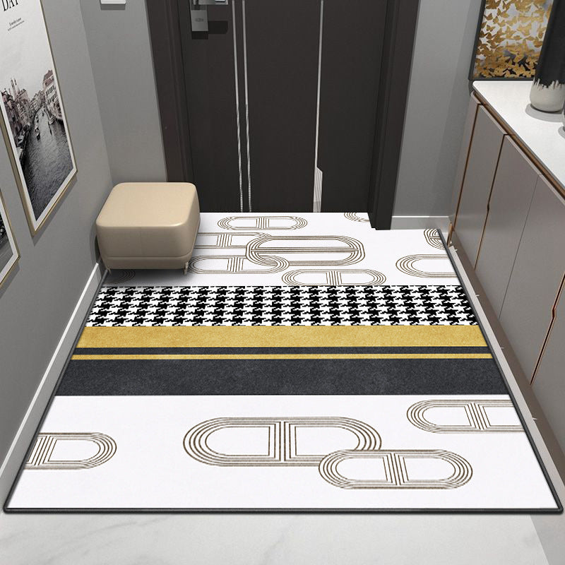 Luxurious Modern Entrance Mat