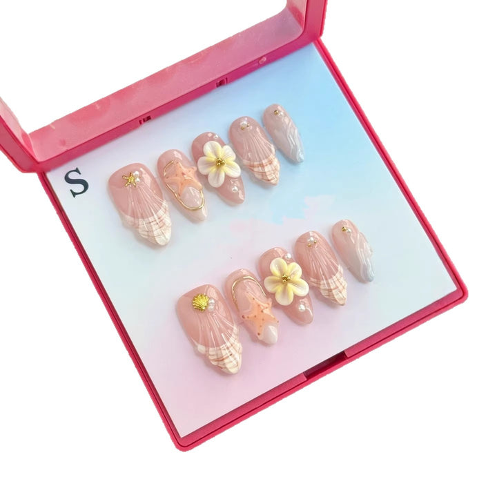 Artistic Shell-Inspired Press-On Nail Art Set