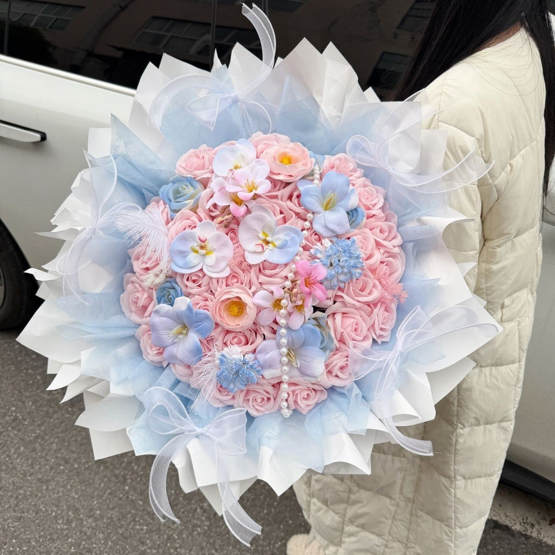 Exquisite Floral Bouquet Arrangement