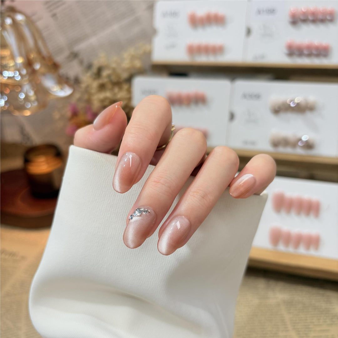 Elegant Press-On Nail Set with Crystal Accent Kalsten