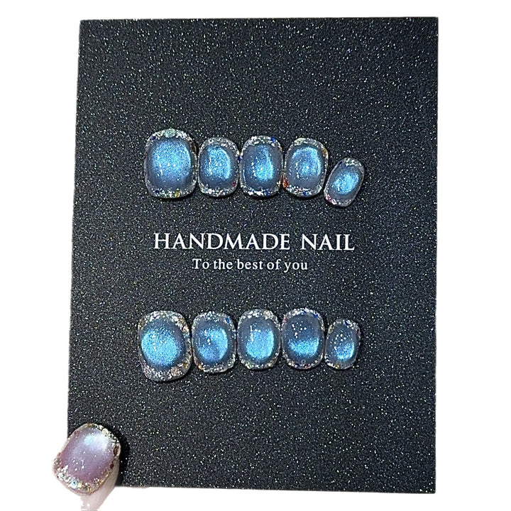 Handmade art nails with shimmering effects Kalsten