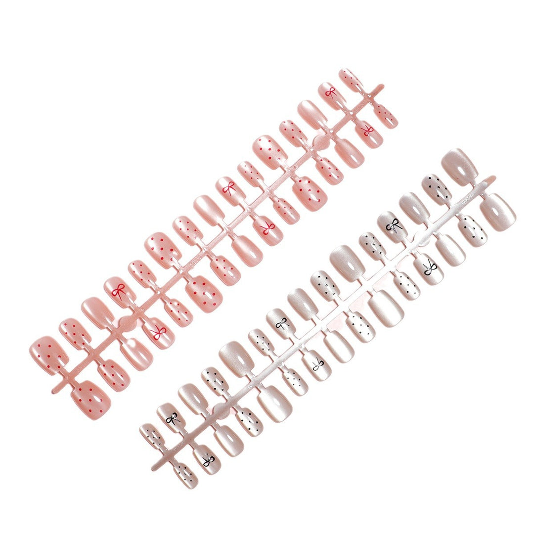 Decorative Press-On Nail Kit Kalsten