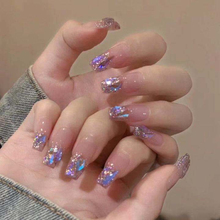 Artificial nail set with glamorous glitter accents and elegant elements Kalsten