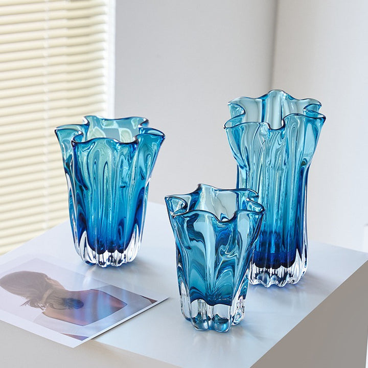 Handblown Ribbed Petal-Rim Decorative Glass Centerpiece Vase Kalsten