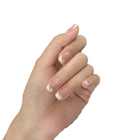 Elegant Decorated Artificial Nails Kalsten