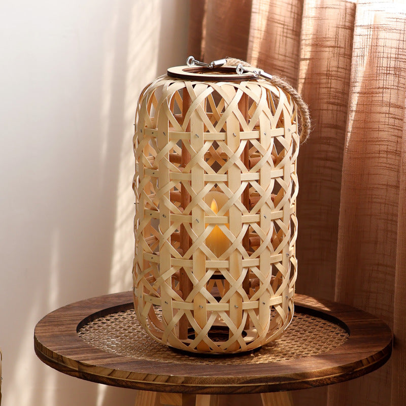 Elegant lantern made of handwoven natural material Kalsten