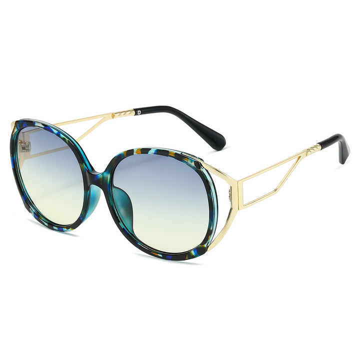 Oversized Fashion-Forward Cat-Eye Sunglasses Kalsten