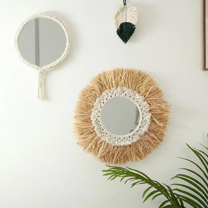 Decorative wall mirror in sunray design Kalsten