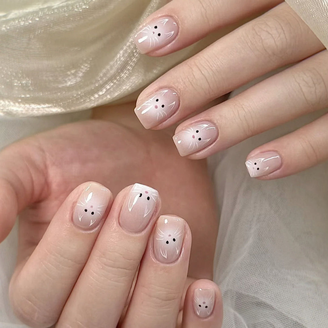 Character-Theme Press-On Nail Set Kalsten