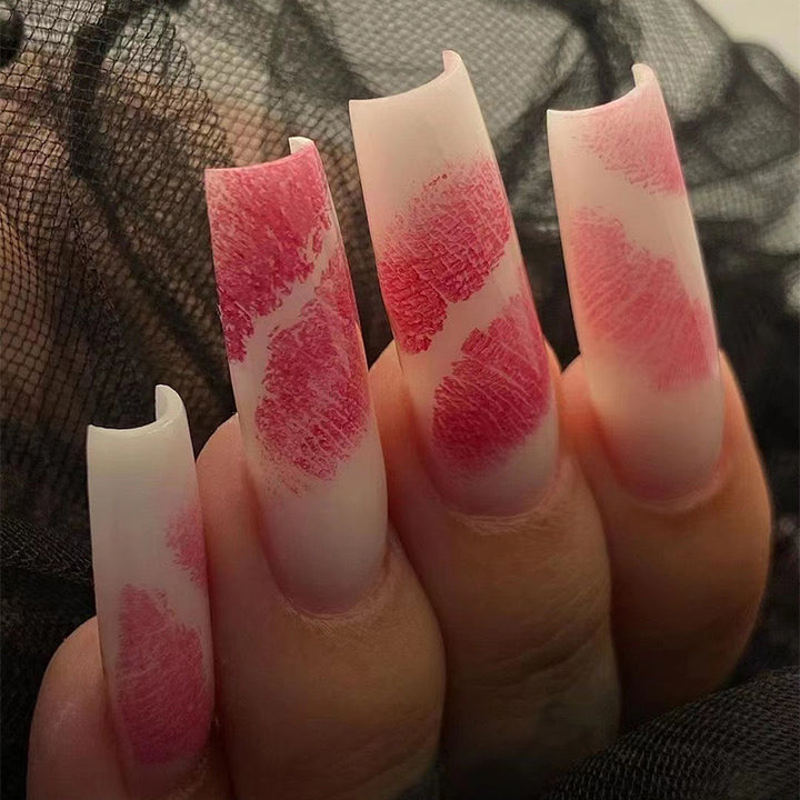 Artificial nail set with romantic lip motif Kalsten