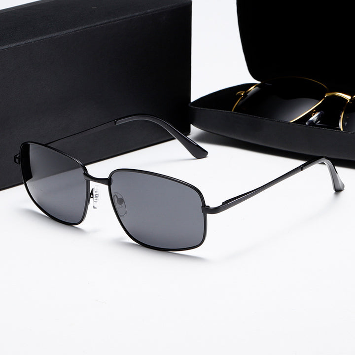 Women's elegant sunglasses with modern metal frame Kalsten