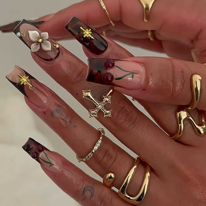 Artistic Long Press-On Nail Art Kalsten
