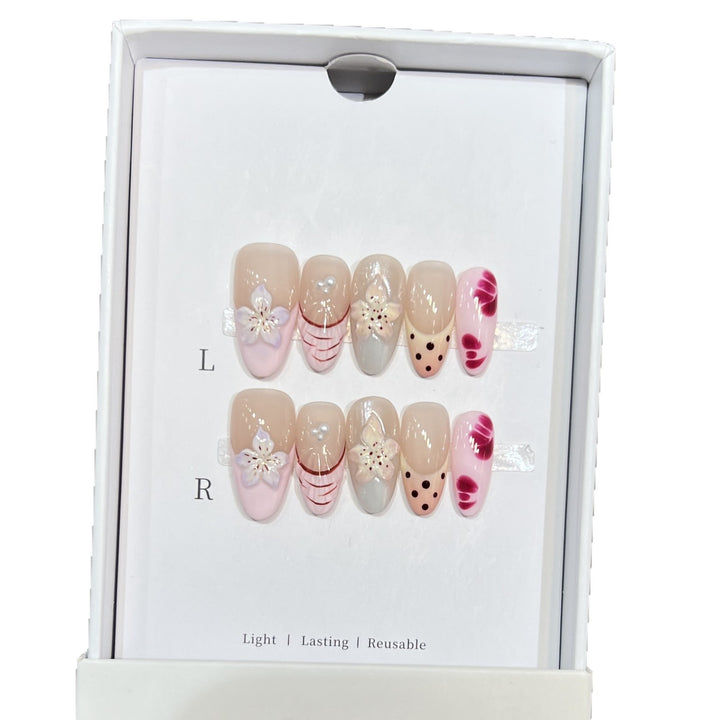 Floral and Polka Dot Press-On Nail Set Kalsten