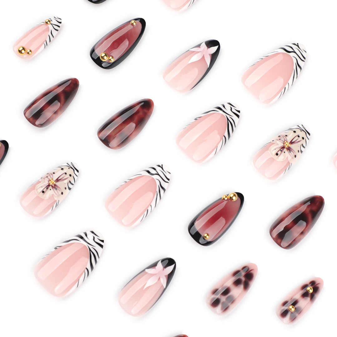 Nail Art with elegant flower design and glitter accents Kalsten