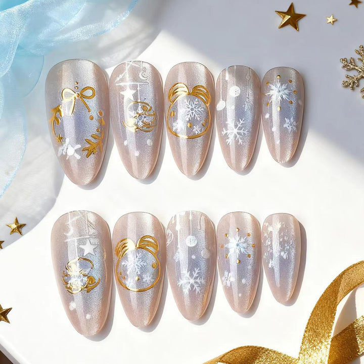 Festive Holiday-Themed Press-On Nail Art