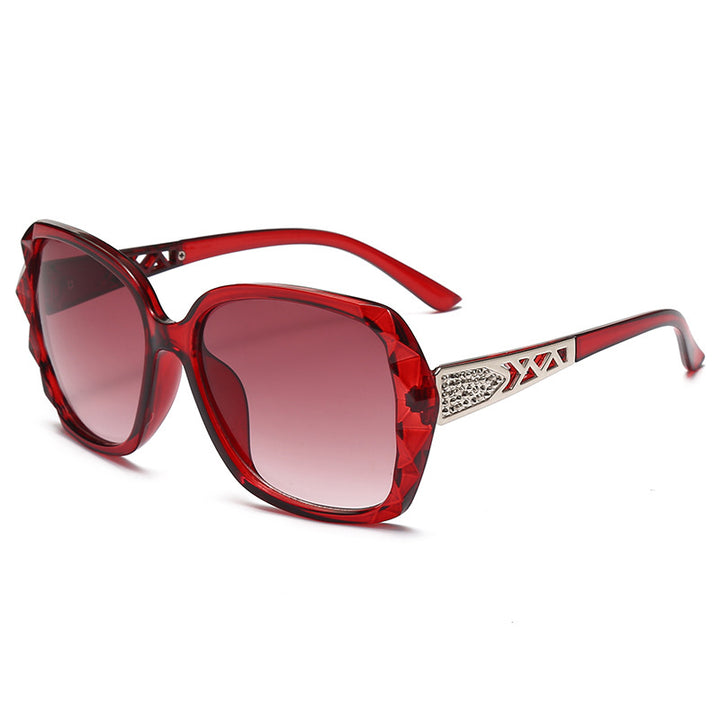 Ladies sunglasses in luxurious glamour style Kalsten