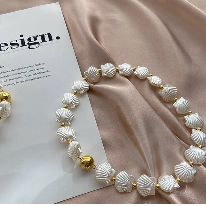 Decorative Shell Necklace Kalsten
