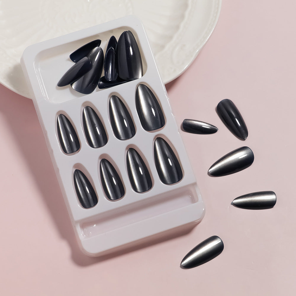 DIY Almond-Shaped Press-On Nail Set Kalsten