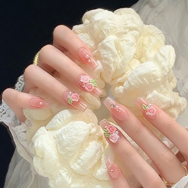 Glamorous artificial nails with moon and star motifs Kalsten